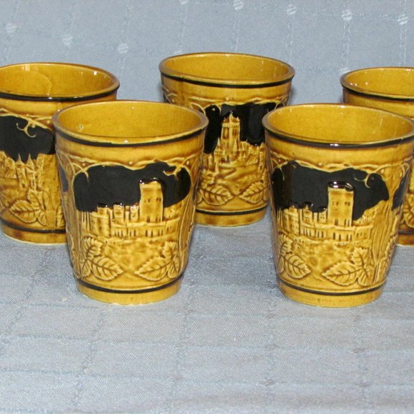 Vintage Liquor Decanter Set Mid-Century Ceramic Pottery Please Read Description - Picture 6 of 13